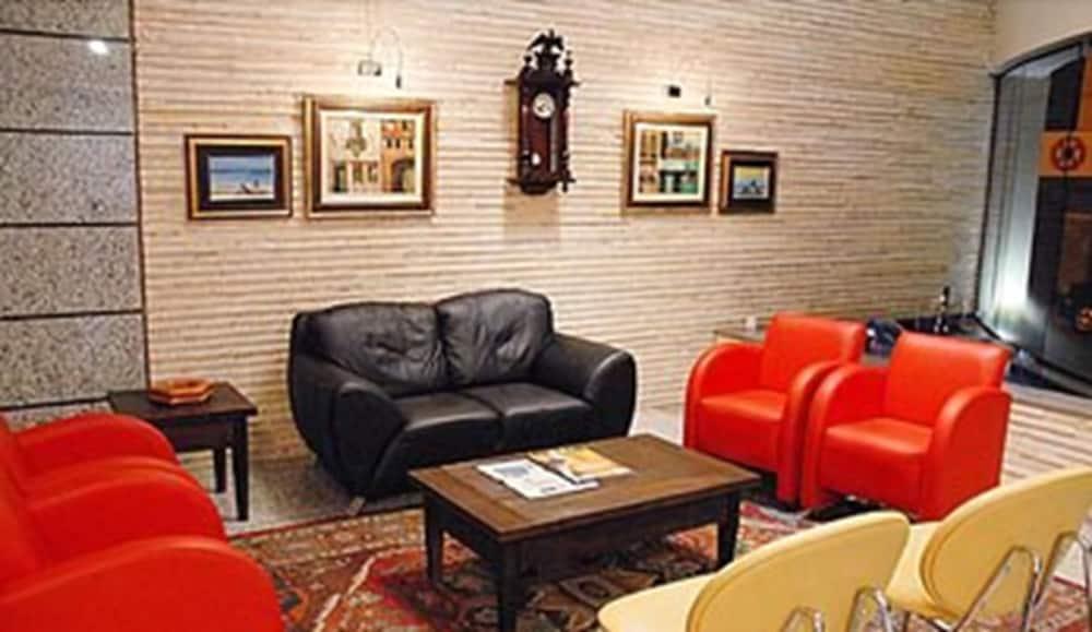Itatiaia Hotel Passo Fundo Buitenkant foto