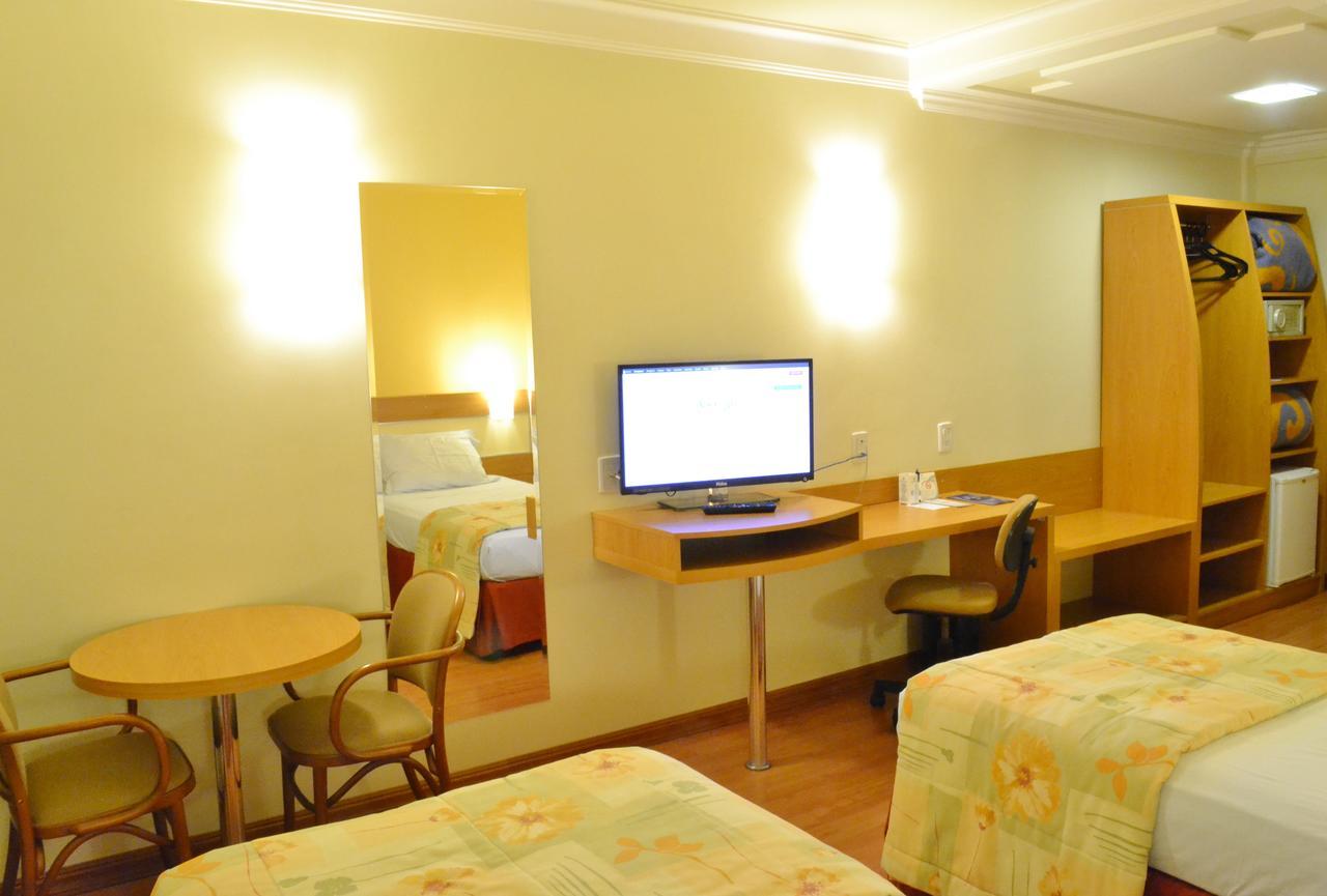 Itatiaia Hotel Passo Fundo Buitenkant foto
